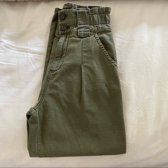 Free People Pants - FREE PEOPLE pleated trousers army green high waisted size 4